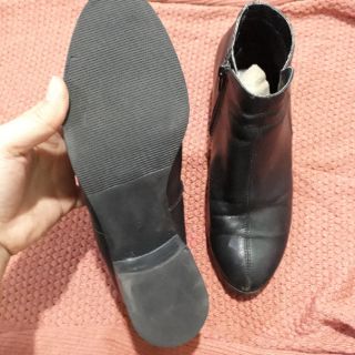 Thanh lý Giày boot Juno 3cm