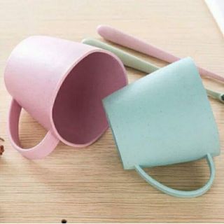 Cốc uống nước lúa mạch
