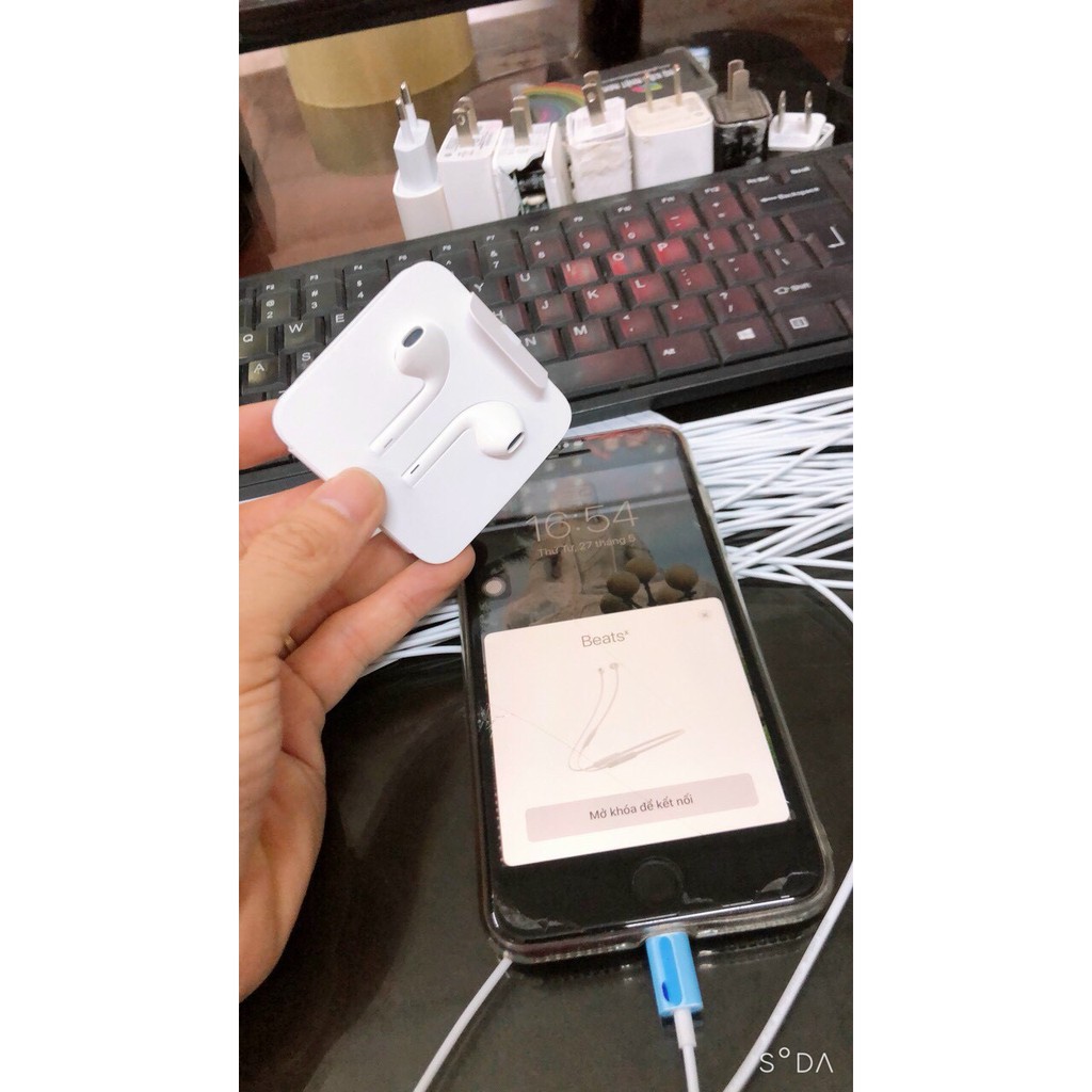 Combo tai nghe IPhone Jack Chia Tai Nghe Và Sạc iPhone 7 Plus,Tai Nghe Cổng Lightning Và Jack 3.5 Dành Cho Iphone 7/8/X