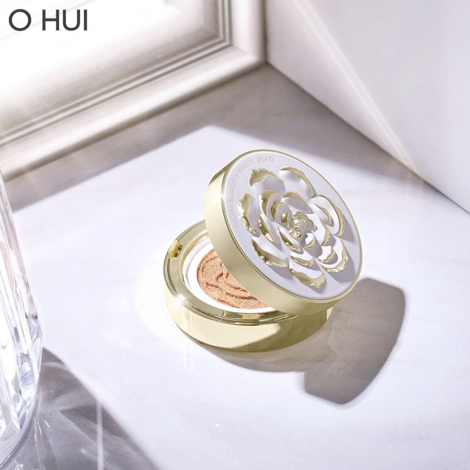 Phấn nước dưỡng trắng OHUI Ultimate Brightening Cushion 15g Tặng thêm lõi Refill 15g | BigBuy360 - bigbuy360.vn