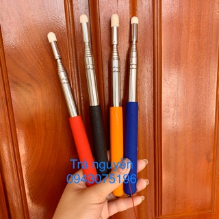 Cây chỉ bảng cho giáo viên