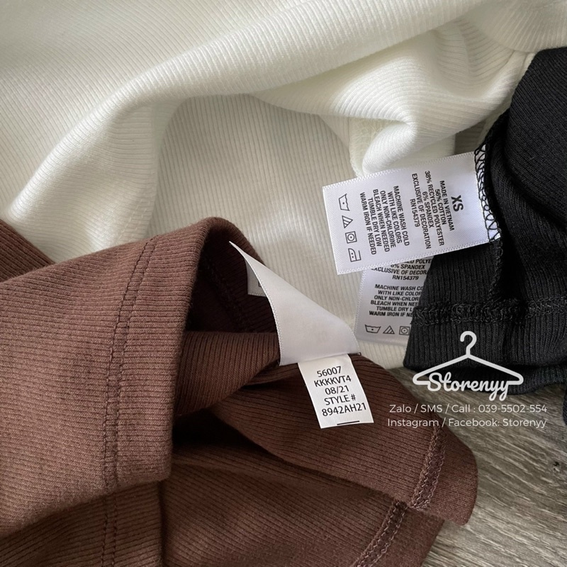 Áo Thun Ôm Croptop Tay Dài Cổ V Phối Ren AE • Storenyy