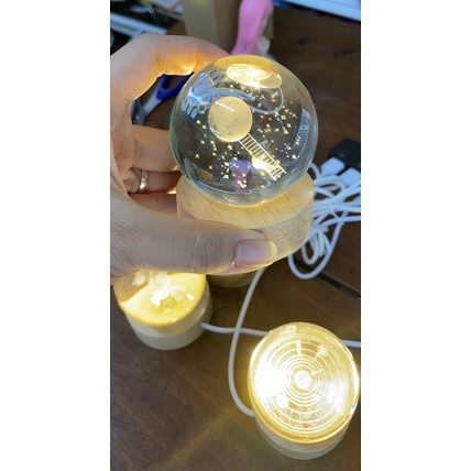 SÉT 2 ĐÈN NGỦ 3D QUẢ CẦU PHA LÊ PHÁT SÁNG