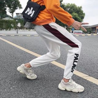 Quần jogger chất liệu da  cá thun tốt mềm mịn