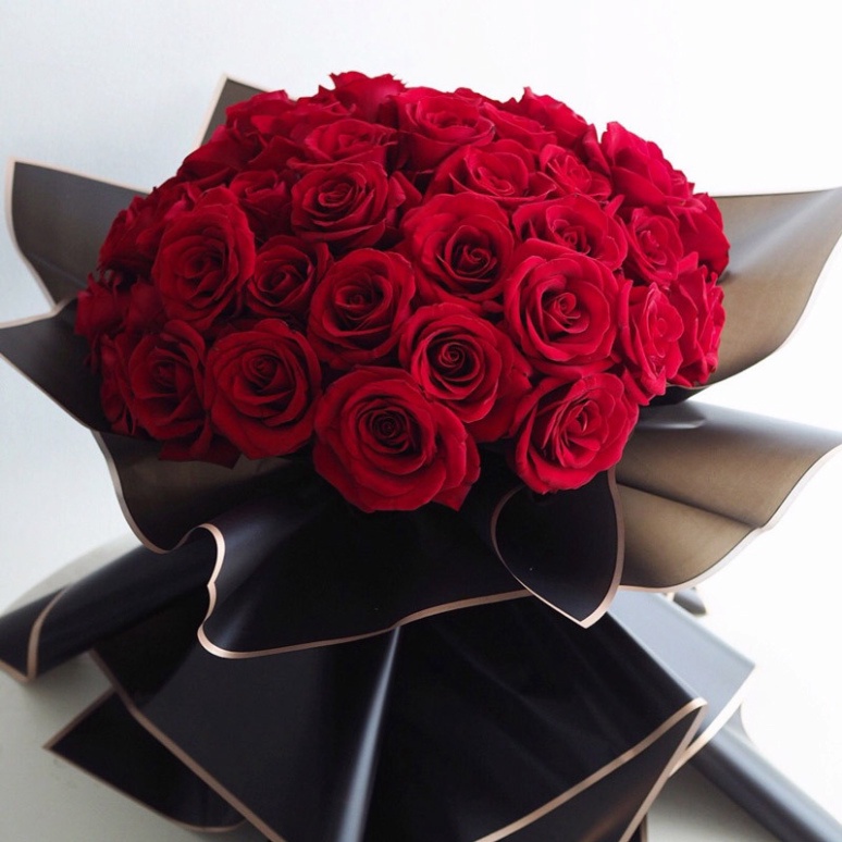 Giấy Gói Hoa Bóng Mờ Viền Đồng (sấp nguyên 20 Tờ)  Kt: 58 x 58cm