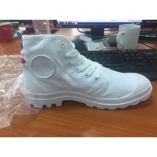 Palladium real, white. Full box