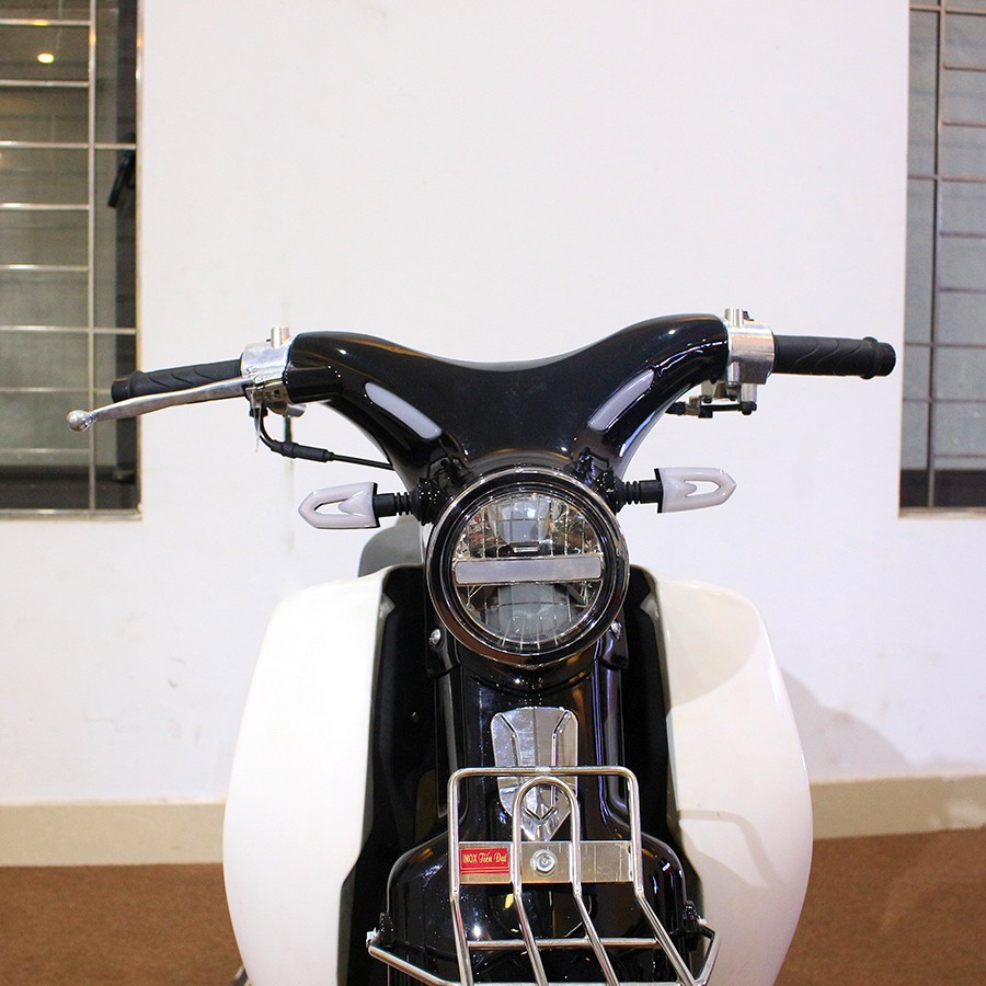 Xe máy CUB 50cc TAYA XS MAX (màu đen nhũ)