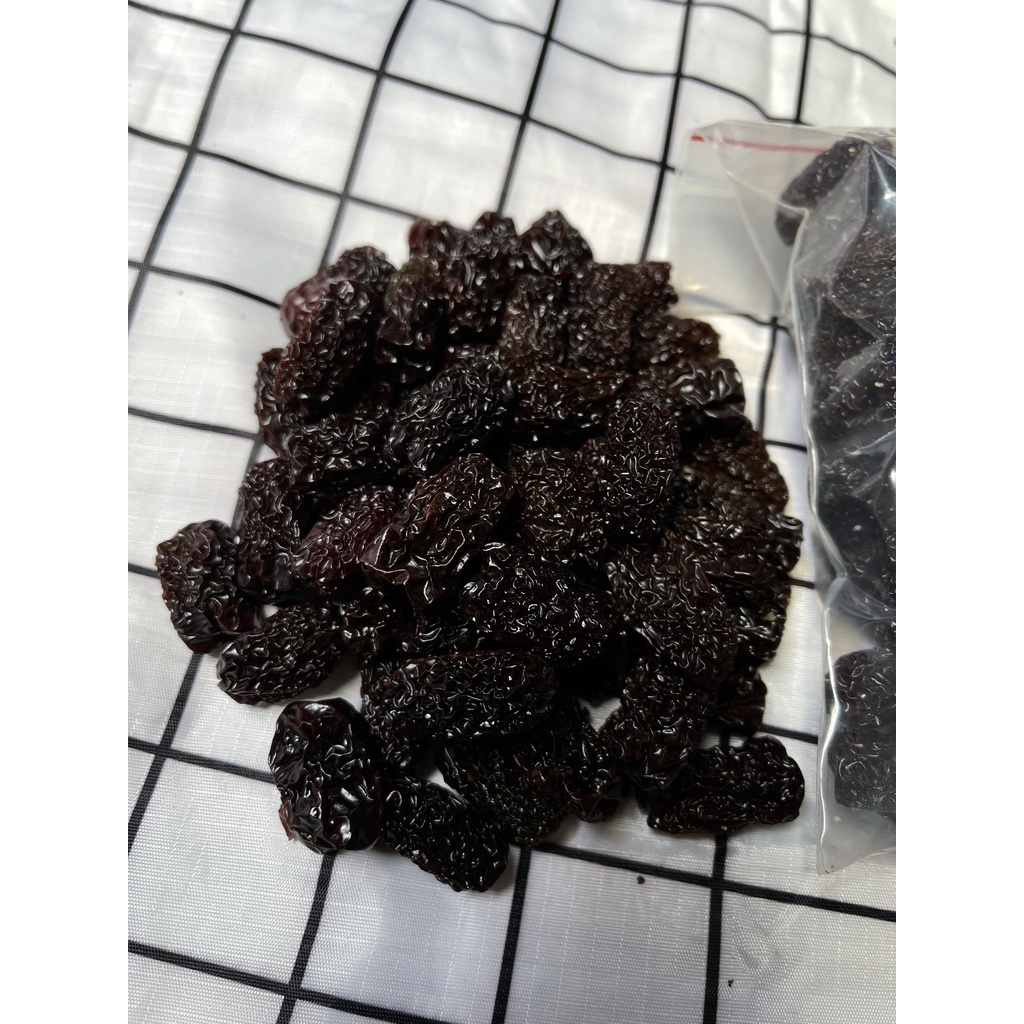 TÁO ĐEN  HẠT TO 100GR - 500GR