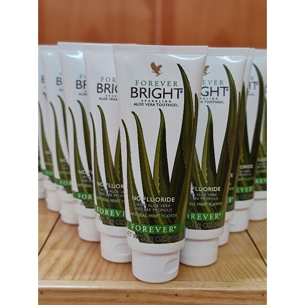 KEM ĐÁNH RĂNG FOREVER BRIGHT* Không chứa Florua*