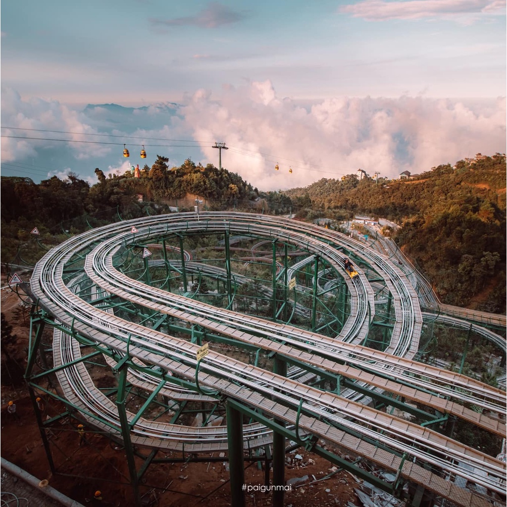 Đà Nẵng  Vé Cáp Treo Bà Nà Hills, Vui Chơi Không Giới Hạn, Không Cần Xếp Hàng Mua Vé