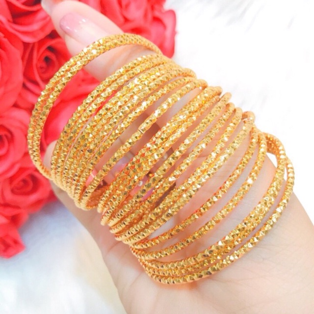7 chiếc vòng Xi men mạ màu vàngchi chú size cho shop