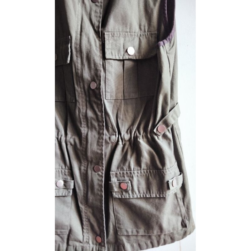 Áo khoác không tay