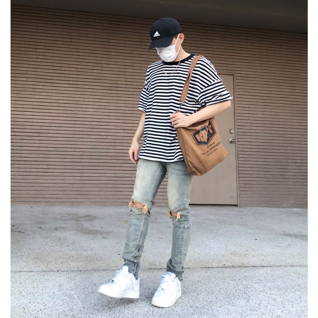 Quần jean nam cao cấp streetwear Q29 màu xanh wash vàng rách gối có zip form slimfit chất jean co giãn, thoải mái.