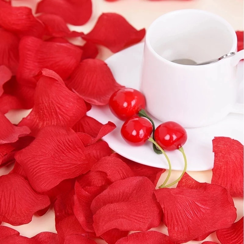 COMBO 100 cánh hoa hồng lụa trang trí phòng cưới - trang trí sinh nhật người yêu QB2005