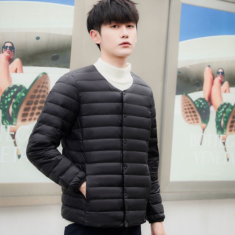 Áo Khoác Phao Siêu Mỏng Nhẹ Cổ Tròn Một Hàng Khuy Bên Trong Cho Nam