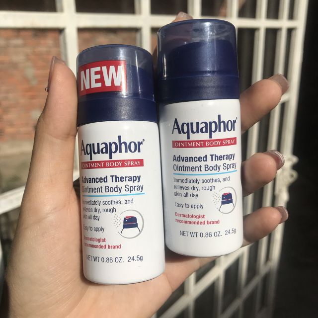 Xịt dưỡng body mềm da Aquaphor