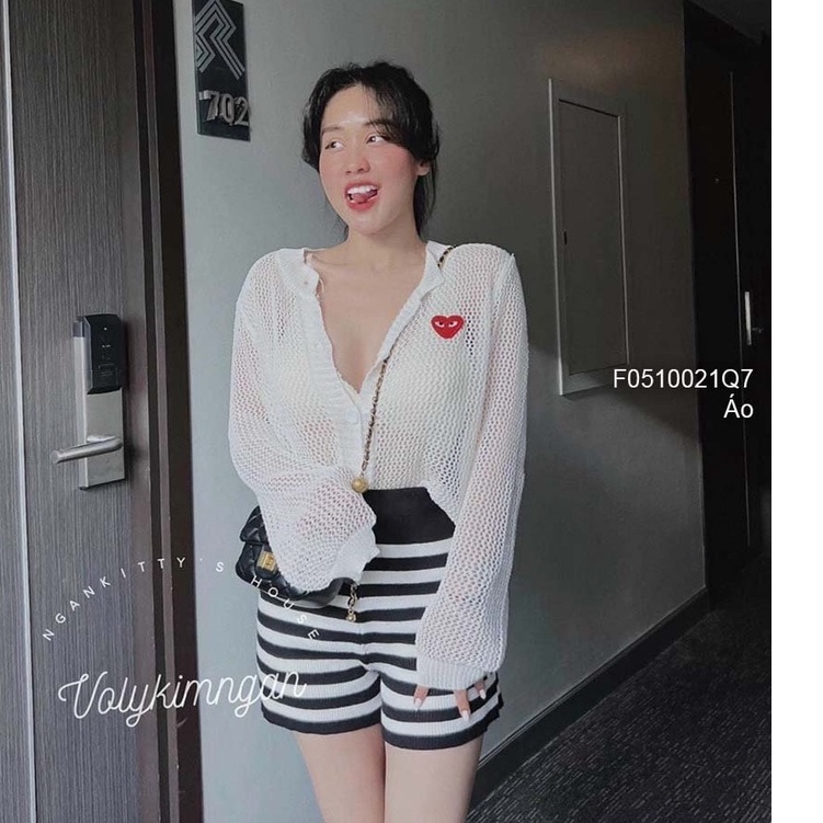 Áo len thêu trái tim ngực gài nút tay dài siêu thời trang!