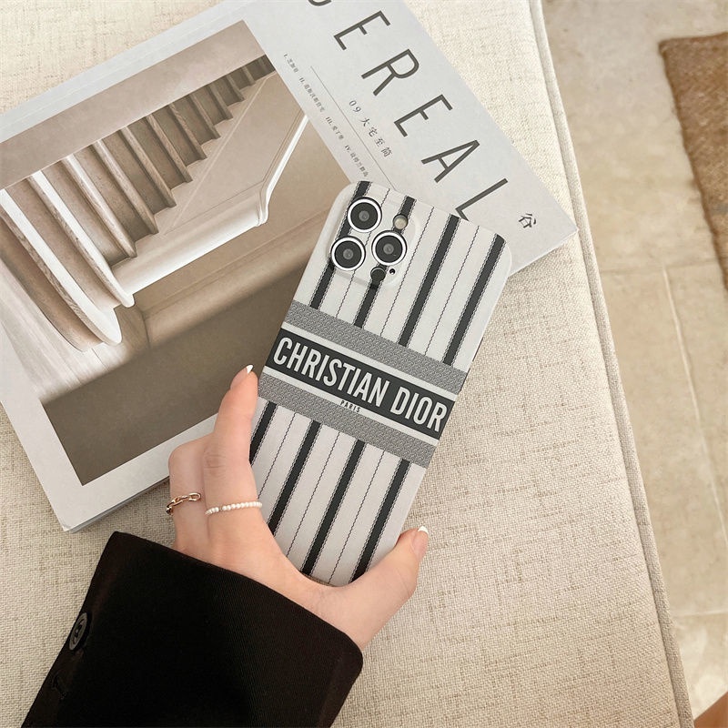 ! Dior! Ốp điện thoại bảo vệ Camera họa tiết đáng yêu cho iPhone 12/12Pro 12 11 Pro Max iPhone 7/8 Pro X XR XS