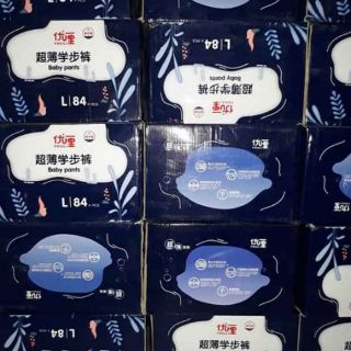 Bỉm quần youli 1 gói size S54, M46 dán, M44 quần, L quần 42, XL40, XXL36