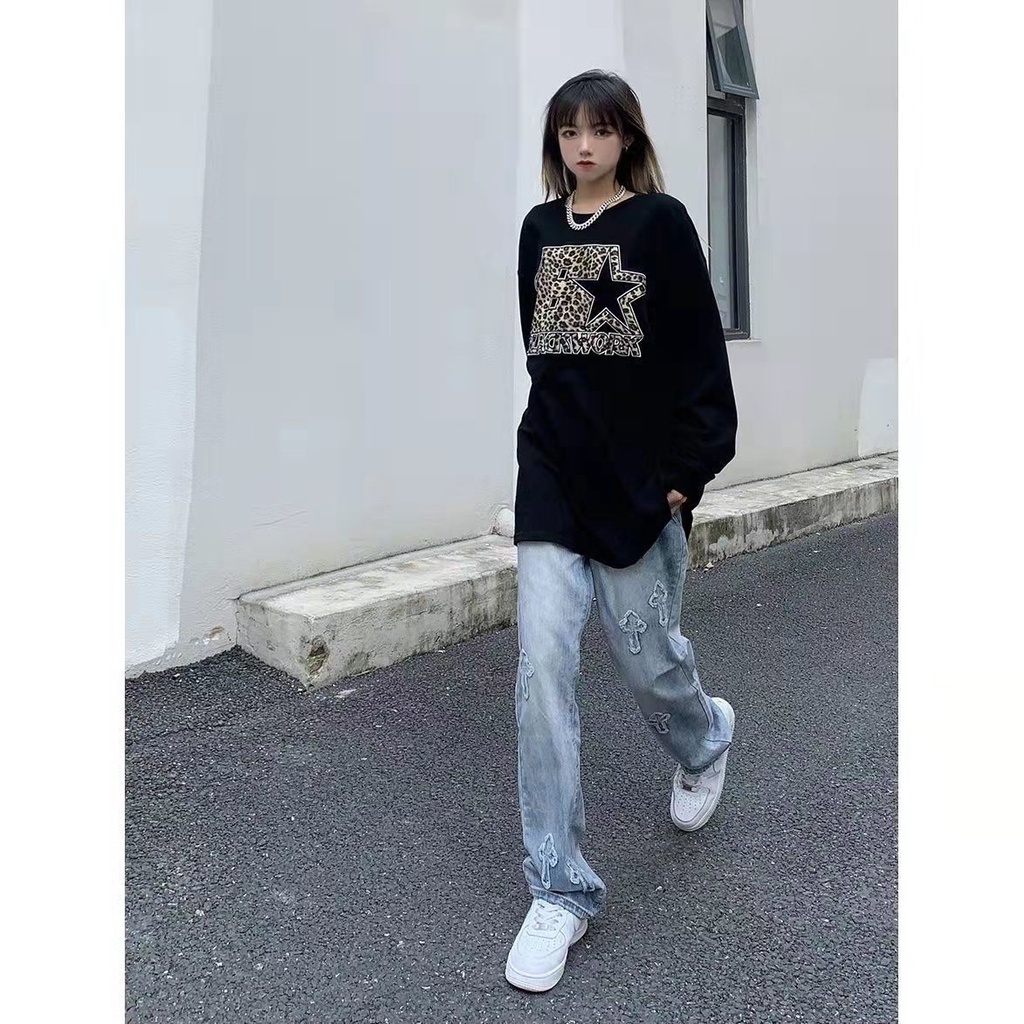 Quần jean lưng cao hoạ tiết chữ thập phong cách Âu Mỹ đường phố 2021