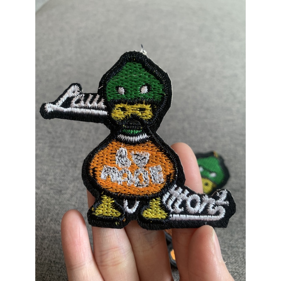 Logo thêu vịt xanh