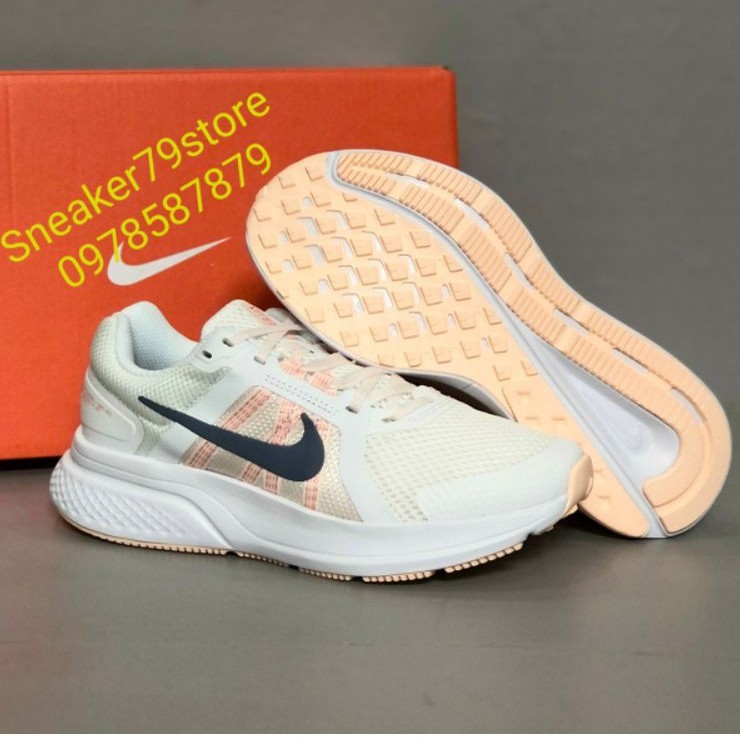 Giày Nike Running RUN SWIFT 2 Nữ CU3528-100 [Full Box - Chính Hãng - Hình Ảnh Thực Chụp Tại Sneaker79store]