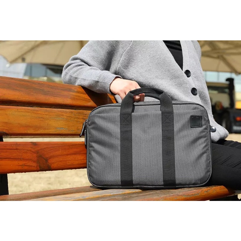 Túi xách Chống Shock Laptop/Túi chống shock Mac pro/ mac air JINYA TECH MESSENGER tại Nguyễn Gia group