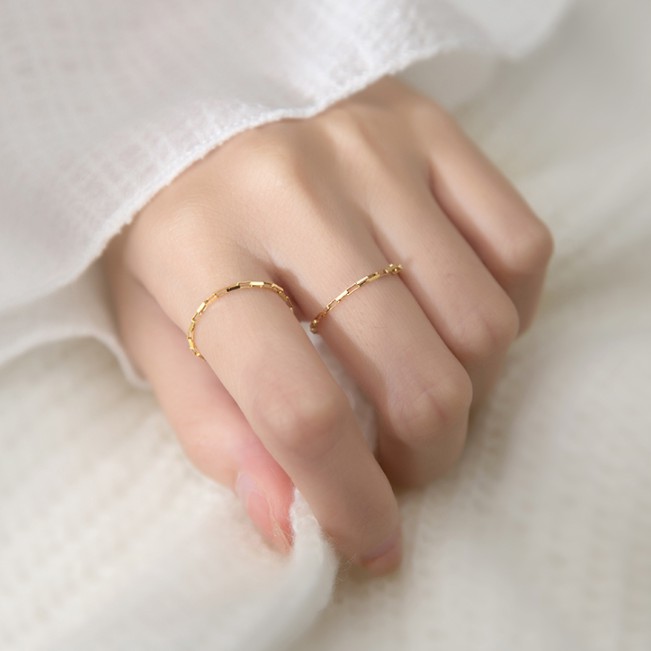 Nhẫn nữ bạc s925 có size cá tính dây xích chữ nhật màu vàng có size Cá jewelry