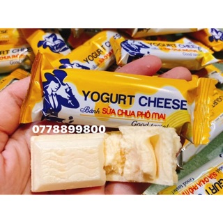 Bánh sữa chua phomai thơm ngon ( 2 cái )