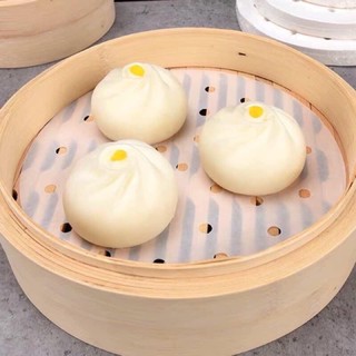 Giấy nến đục lỗ dùng hấp bánh (20 tờ)