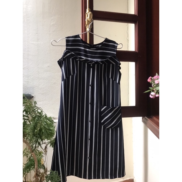 váy kẻ JM công sở