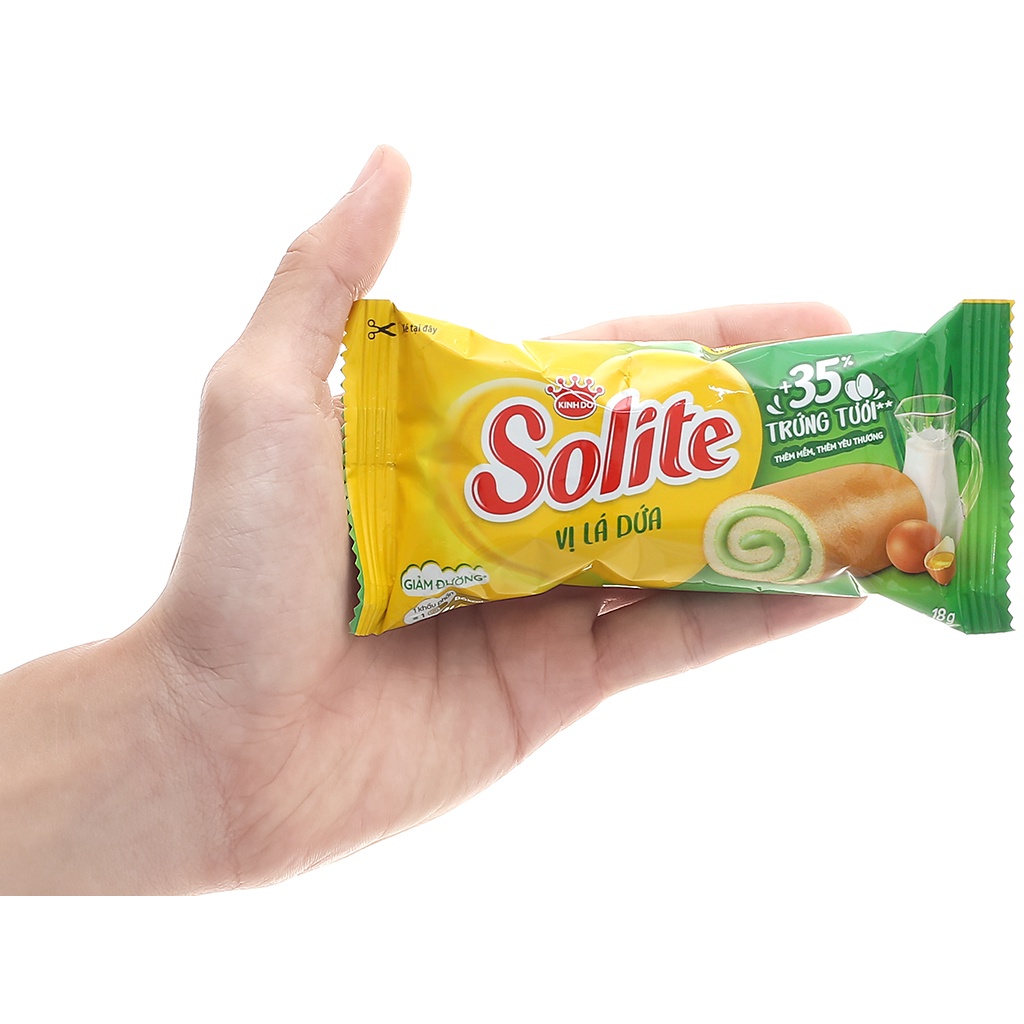 Bánh bông lan cuộn kem Solite hộp 360g (20 gói x18g)