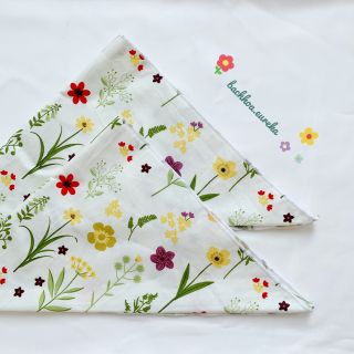 Cột tóc Triangle Turban hoa/ Bandana