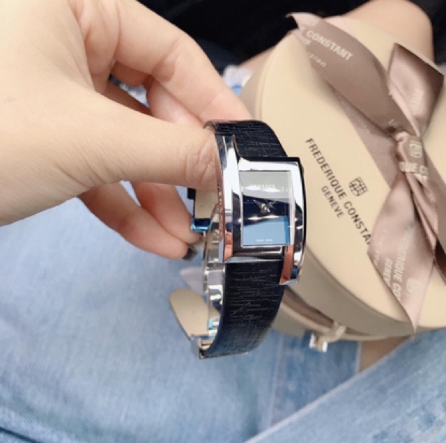 Đồng hồ nữ Vecsace