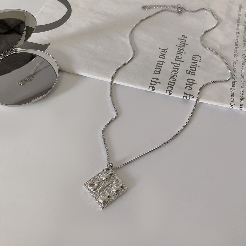 Vòng cổ Mặt Hình Viên Thuốc Thời Trang Cho Nữ