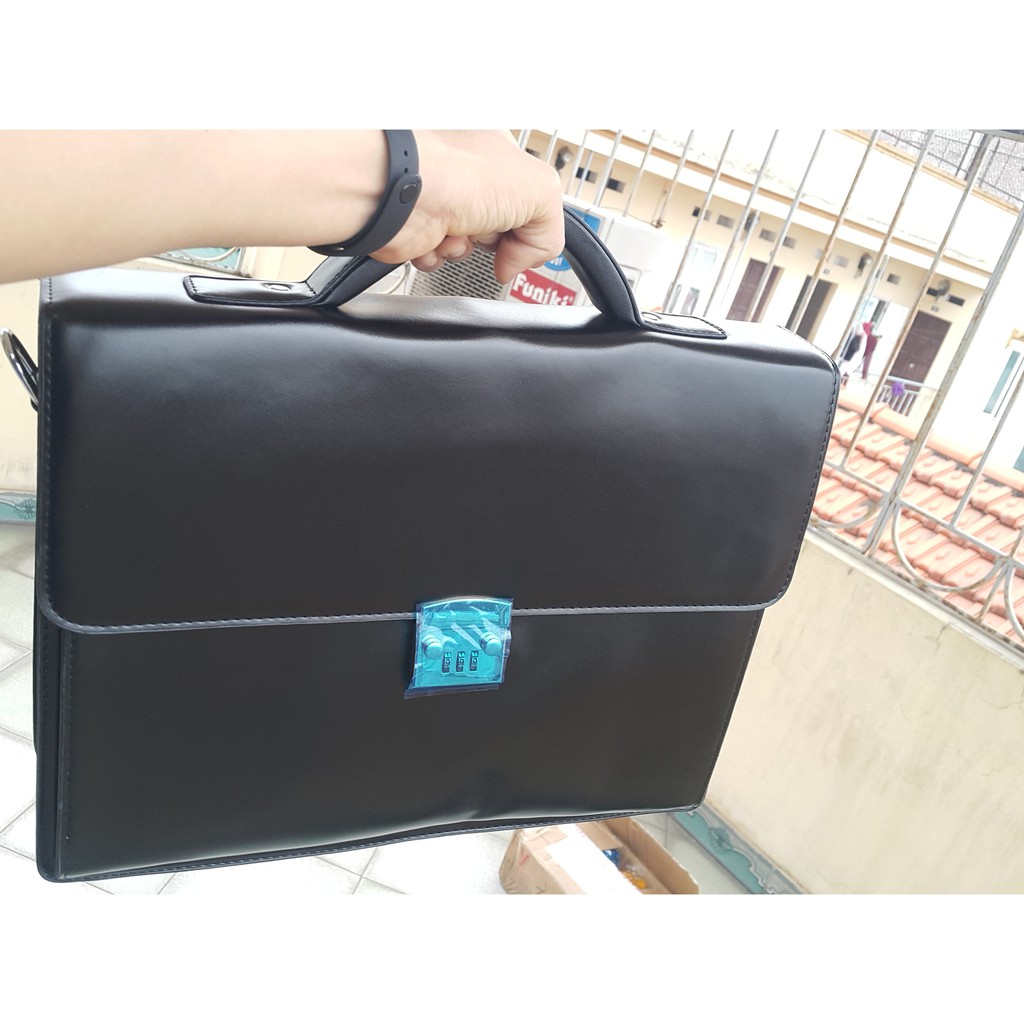 Cặp văn phòng khóa số công sở màu đen D1 39x29x10cm đựng laptop magic