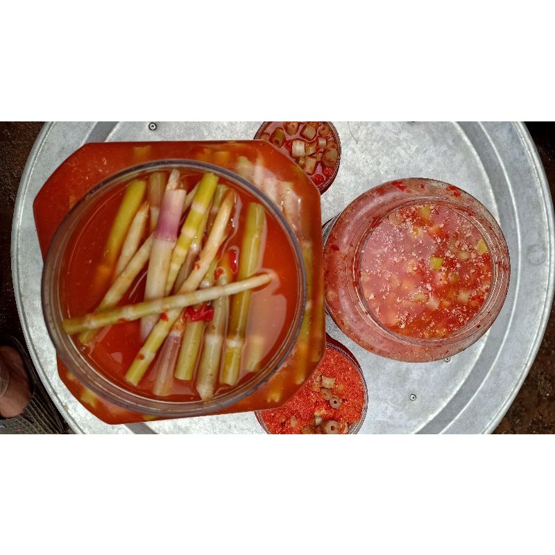 Măng trúc Yên Bái ngâm muối ớt hộp 1kg