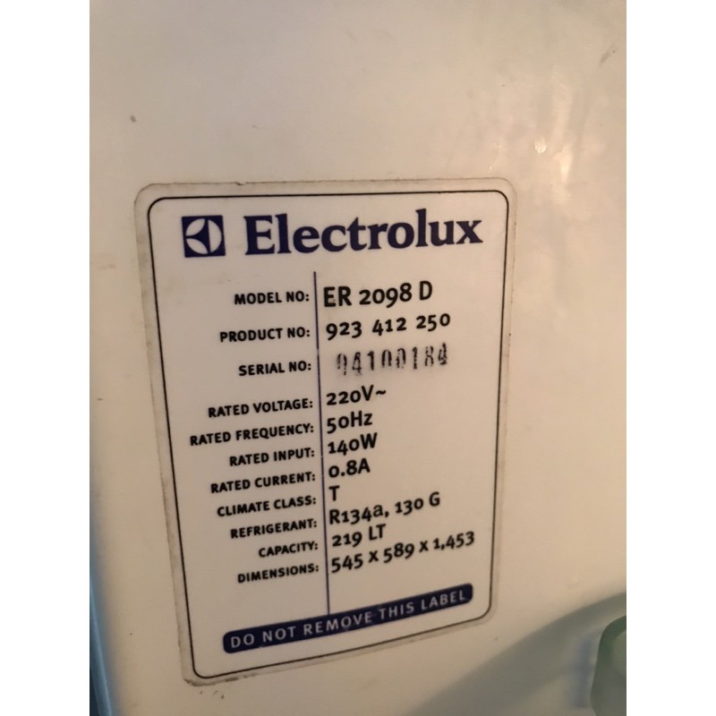 Tủ lạnh Electrolux 219 lít gia đình