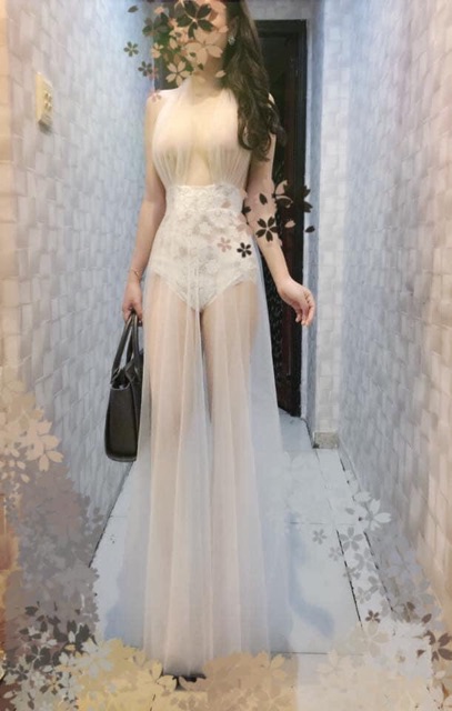 VÁY DẠ HỘI XUYÊN THẤU