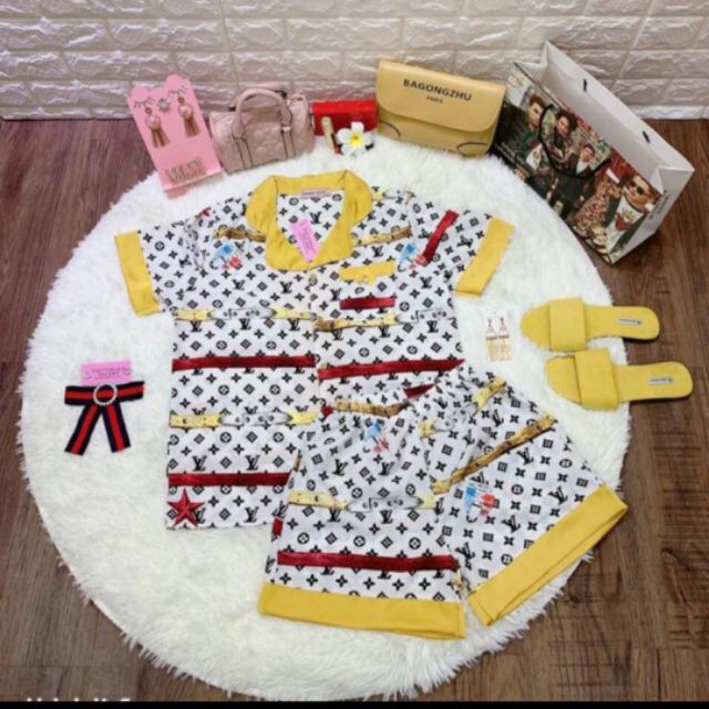♥️ Shop Uy Tín ♥️ Bộ Pijama Đùi Lụa Cao Cấp Có Túi 40_60kg