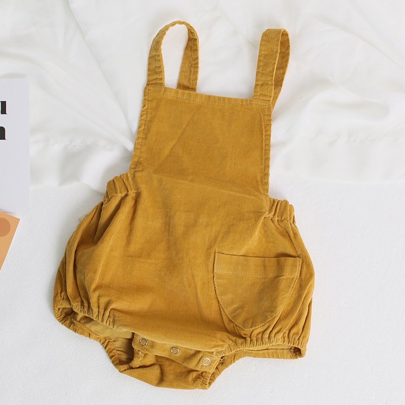 Quần yếm cho bé gái kèm áo yếm dài tay chất liệu nhung mịn màu đỏ vàng cho bé 4-13kg