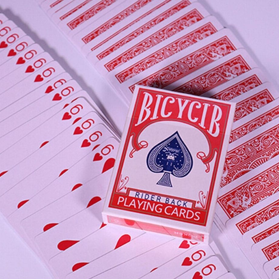 Đồ chơi ảo thuật bài ma quỷ