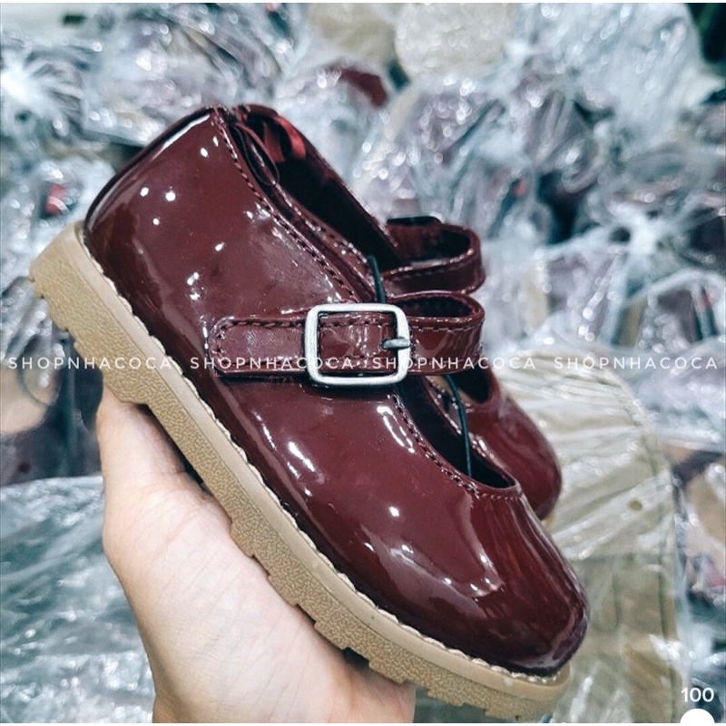 Giày búp bê bé gái da bóng Oldnavy màu đỏ đô kiểu dáng đơn giản, phong cách tiểu thư