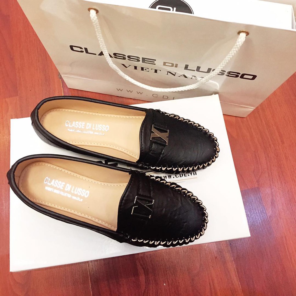 GIÀY MỌI MOCCASIN ĐEN X DA NHĂN CM002BG | BigBuy360 - bigbuy360.vn