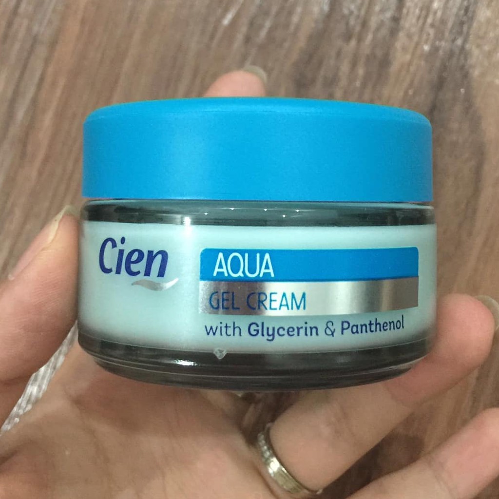 Cien Aqua & 24h Moisturising, Q10 Anti Wrinkle Day & Night Cream - Kem Dưỡng Ẩm, Cấp Nước, Chống Lão Hoá Ngày & Đêm 50ml
