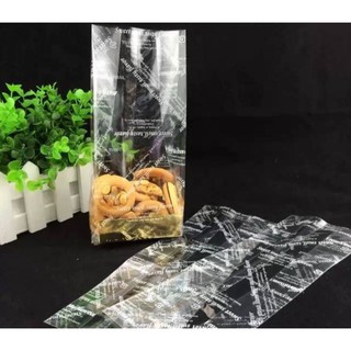 Túi Cookies đế vàng 25x8x6cm 50 cái