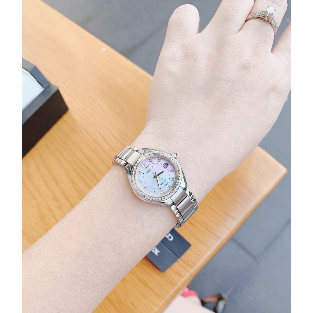 Đồng hồ nữ chính hãng Citizen Swarovski Crystal Accents Date EW2556-59Y - Máy pin Eco-Drive  - Kính tráng Sapphire