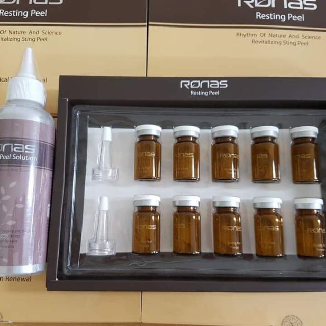 Combo 1 lọ tảo ronas và 1 hộp tế bào gốc latmira