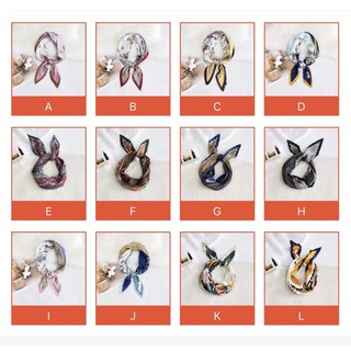 Khăn choàng cổ dập li thanh lịch