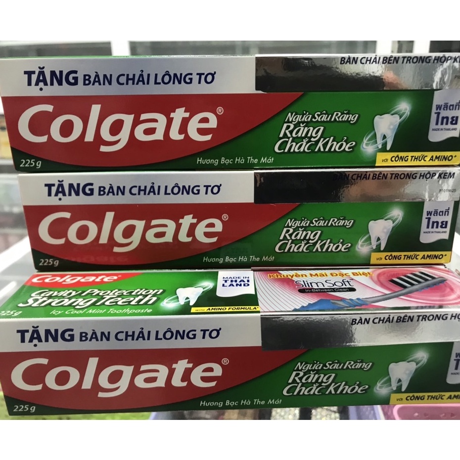 Kem đánh răng Colgate ngừa sâu răng chắc khoẻ 225g + tặng kèm bàn chải